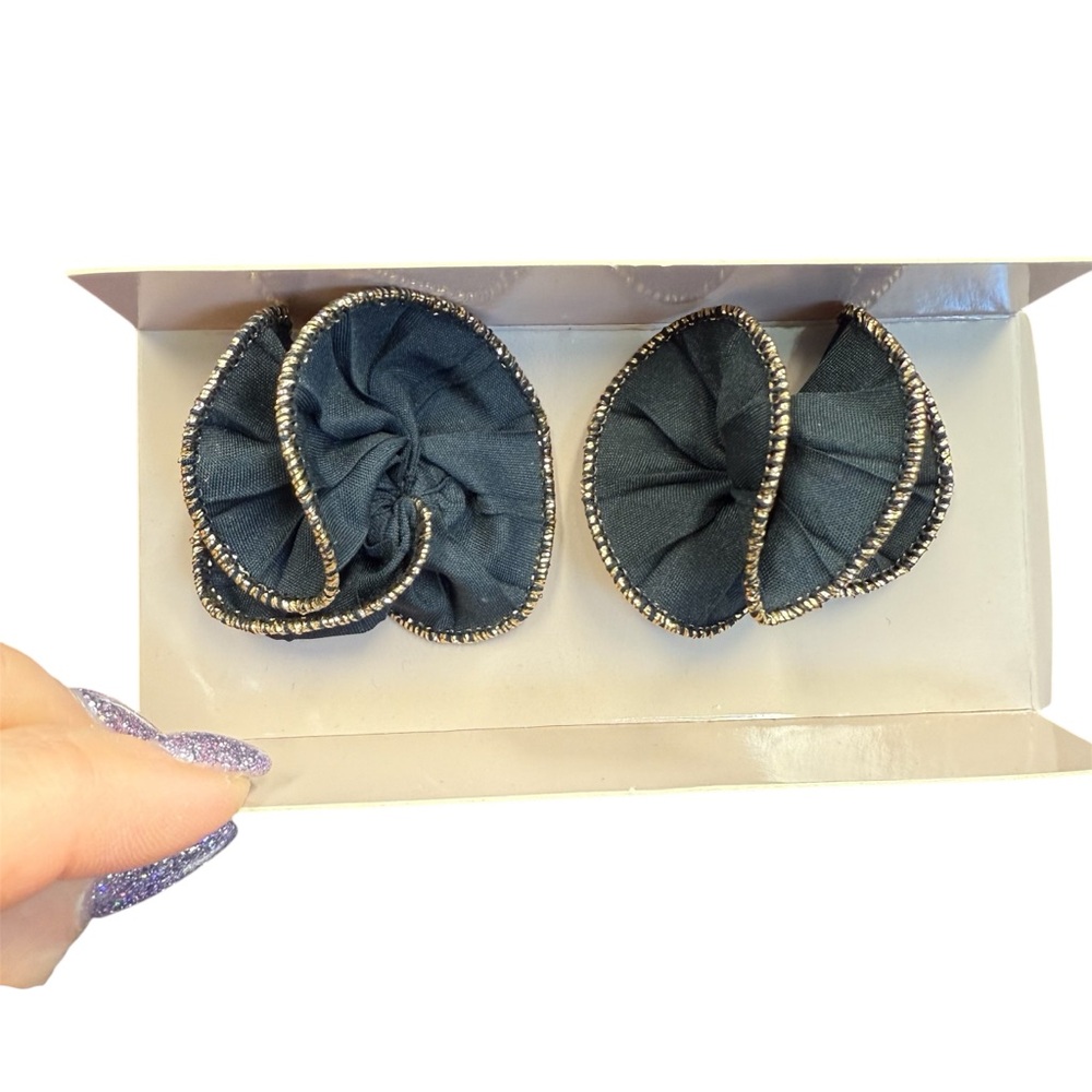 Avon vintage shoe pins Black Fabric ruffle  with Gold Trim NIB 1988